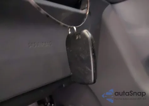 2021 Toyota Sienna Le из США, поврежденный, VIN 5TDKRKEC8MS030587